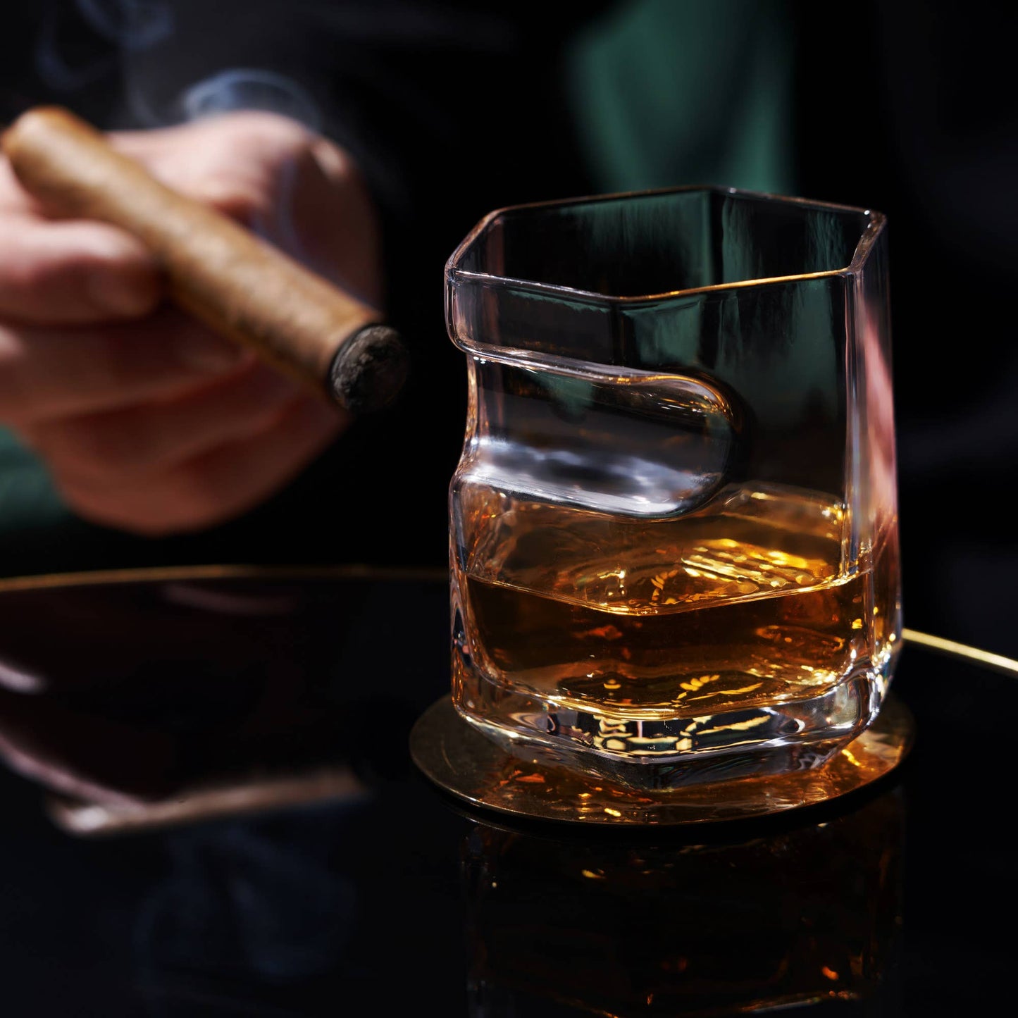 Raye™ Crystal Whiskey Cigar Glass