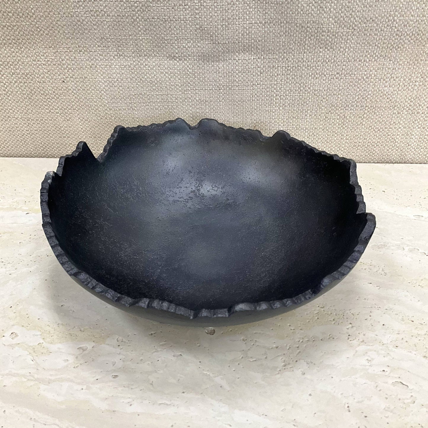 Black Round Cut Bowl
