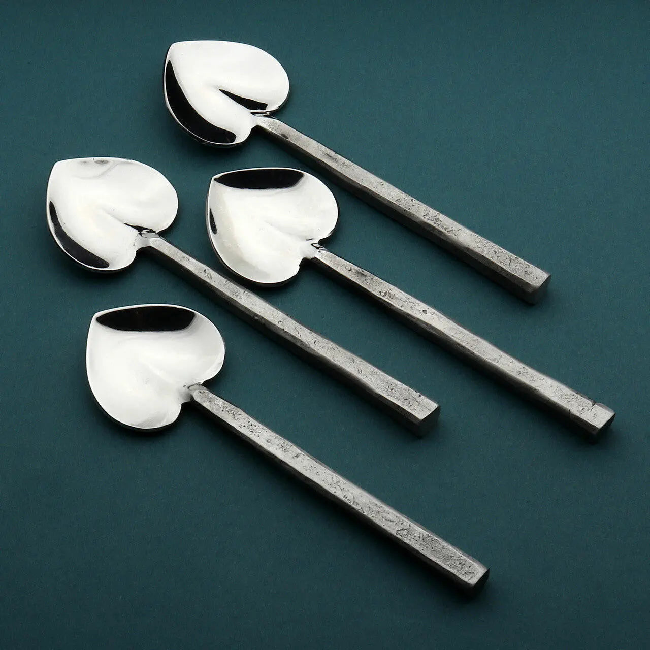 Jason Heart 4-Piece Coffee/Dessert Spoon Set with heart-shaped bowls and square handles.